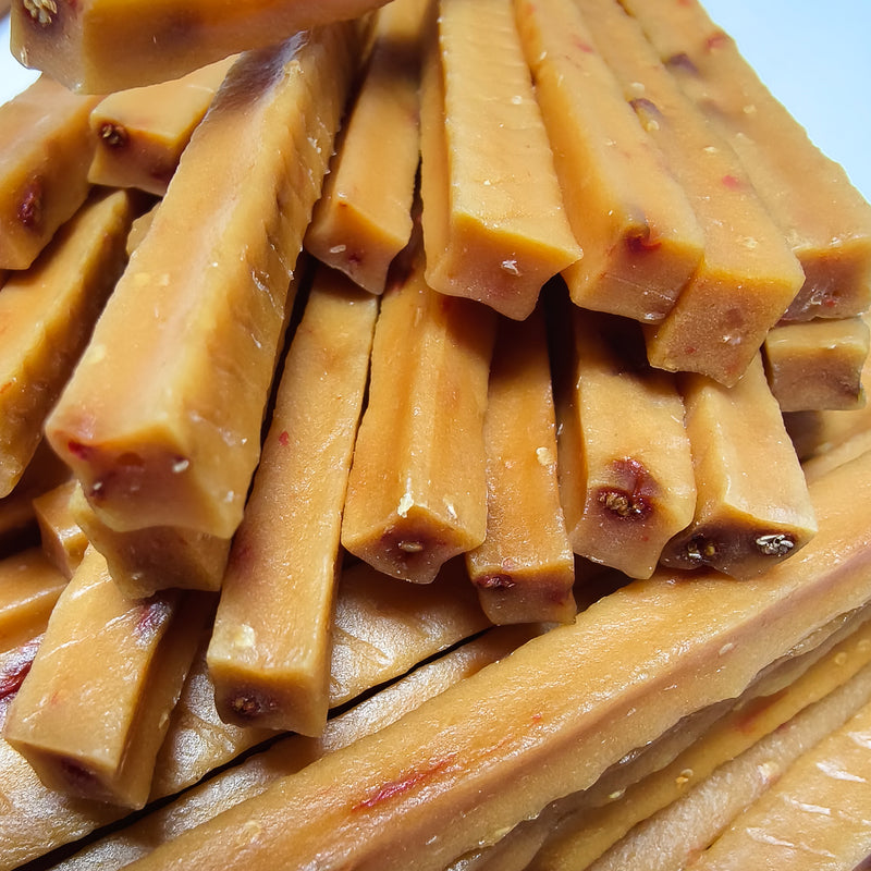 B022 Chicken & Goji Strips 1 kg